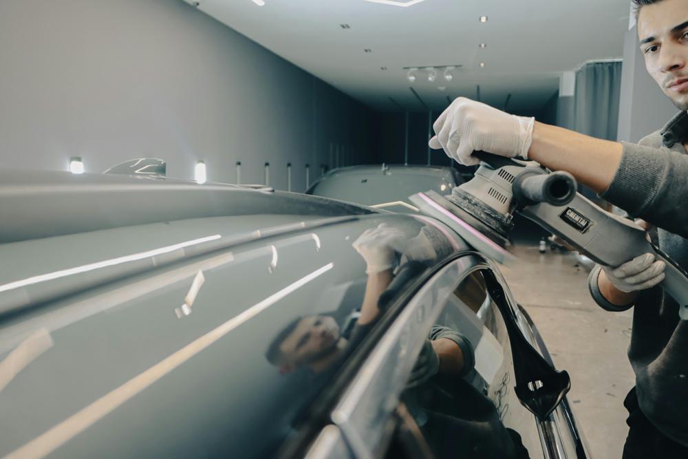 Car polishing